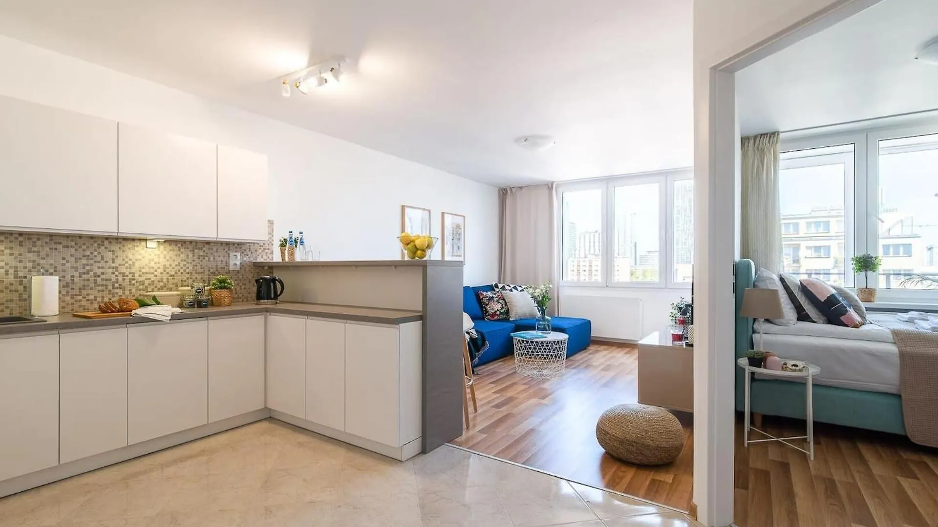 Navy Aesthetic Apartment With Balcony By Noclegi Renters Warsaw